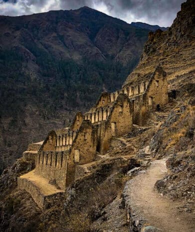 Sacred Valley Tour & Short Inca Trail to Machu Picchu 3D/2N